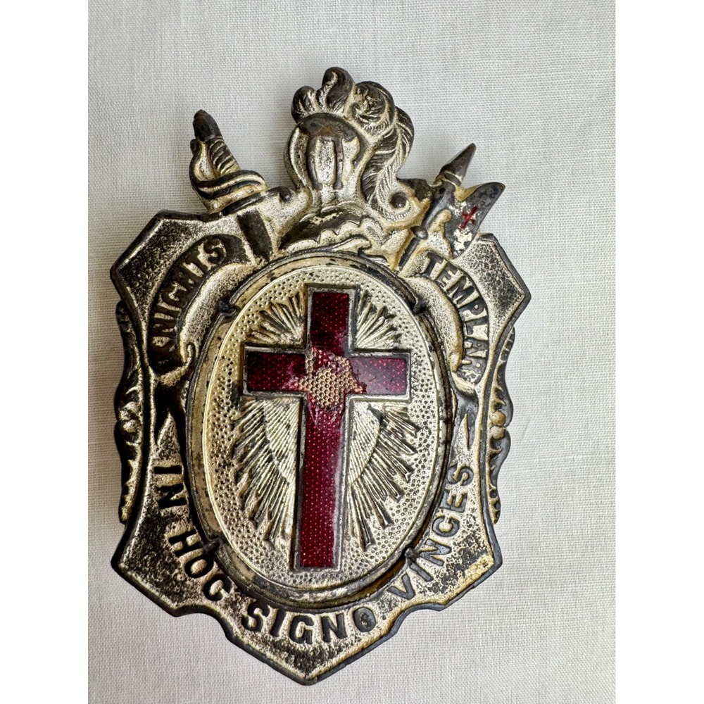 Vintage Knights Templar Belt Buckle‎ In Hoc Signo Vinces Red Cross Shield Silver